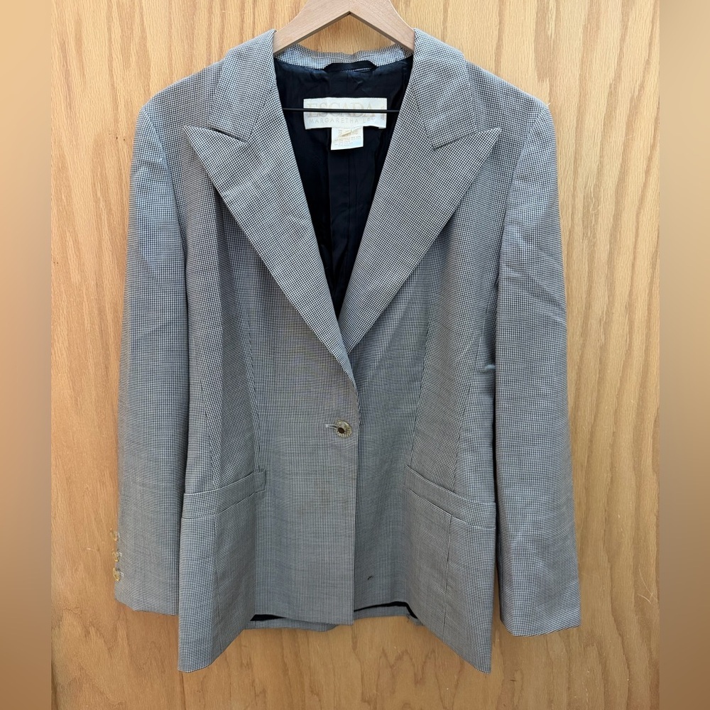 Women’s Escada Blazer